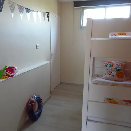 T3 150 m de la plage, climatisation, piscine et parking privatif - Le Lavandou Extérieur photo