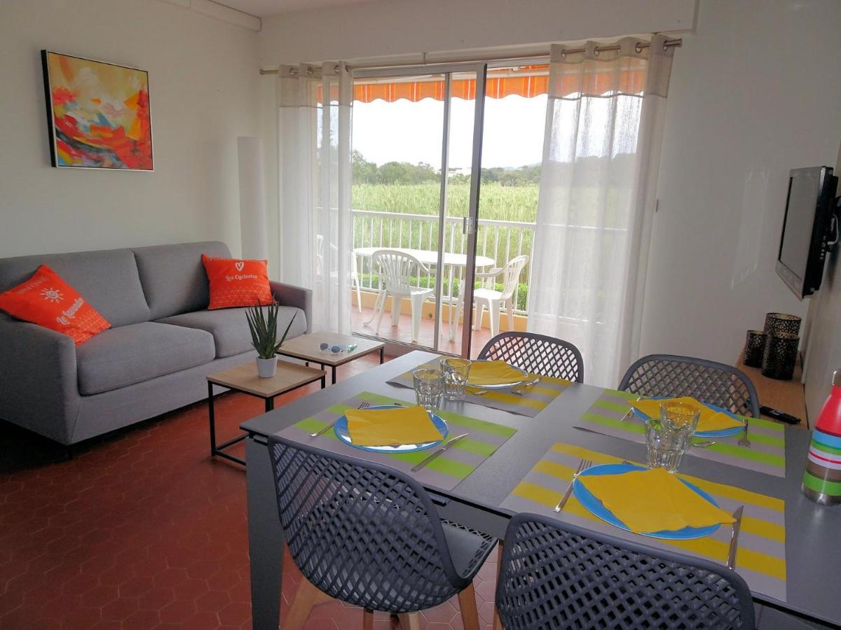 T3 150 M De La Plage, Climatisation, Piscine Et Parking Privatif - Appartement *